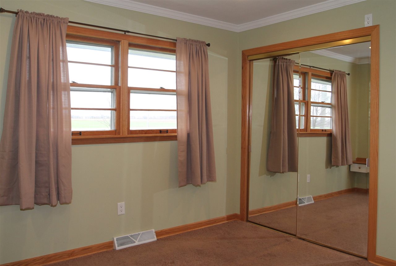 5500 Prairie Hill Road South Beloit, IL 61080 - Photo 8 of 17 Gallery Image 8