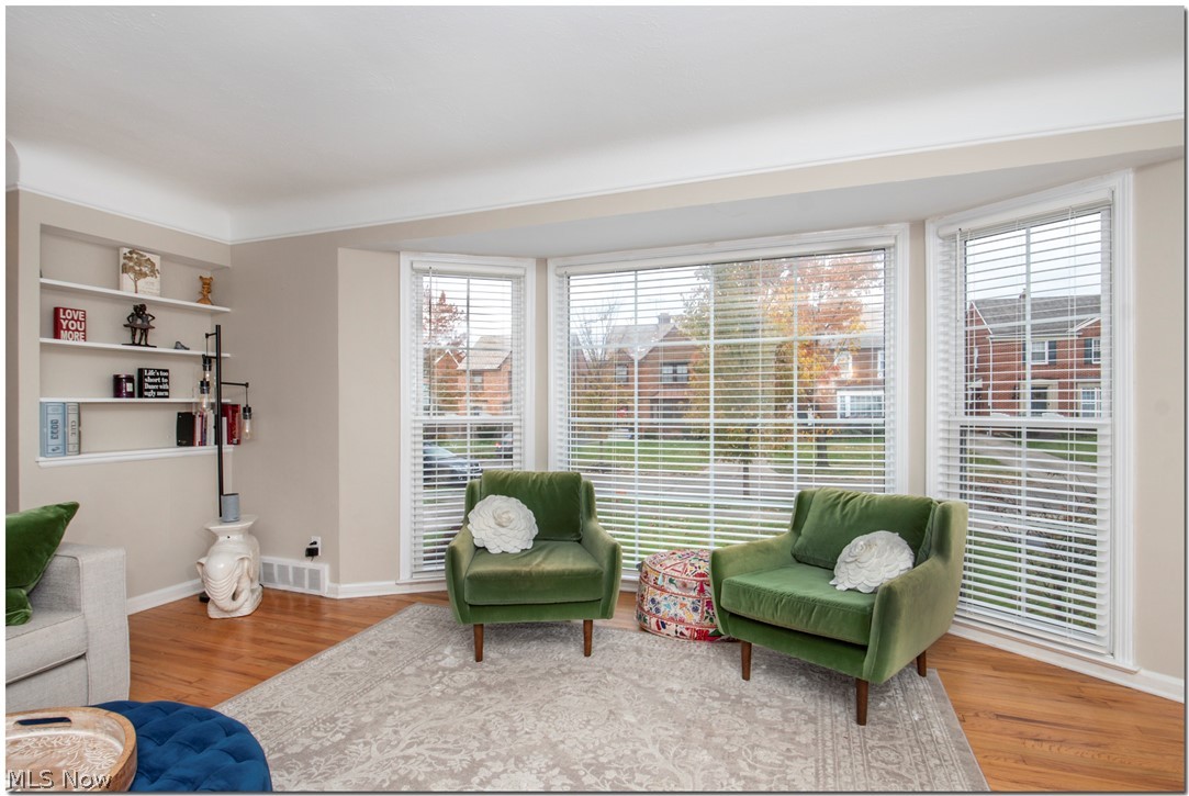 3794 Bushnell Road Cleveland, OH 44118 - Photo 4 of 35 Gallery Image 4