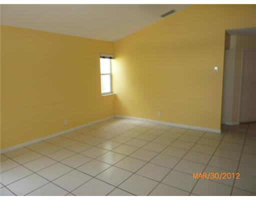 1051 Briar Ridge Road Weston, FL 33327 - Photo 3 of 8 Dining Room