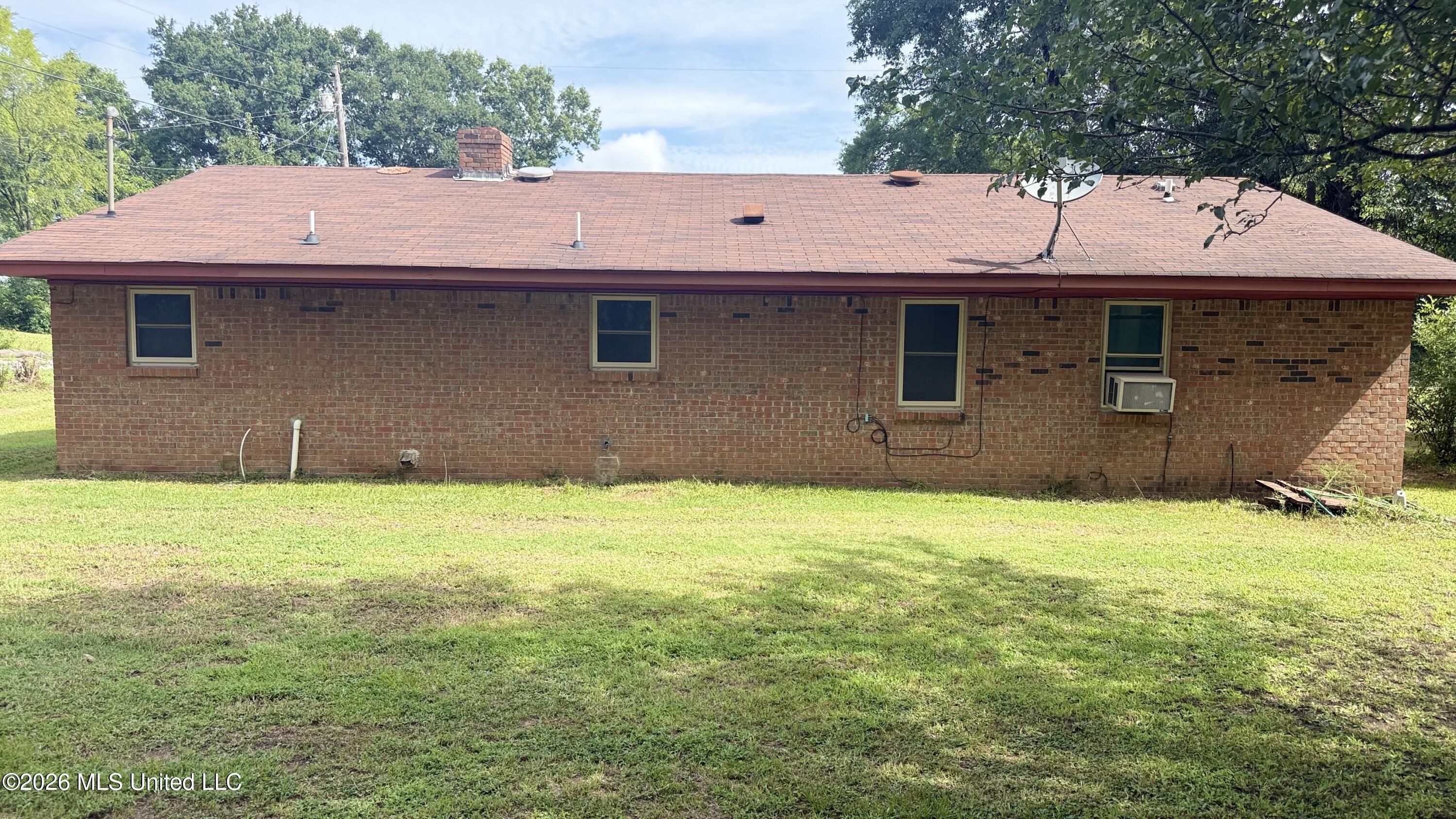 1513 L R L Road Senatobia, MS 38668 - Photo 10 of 10 IMG_4341