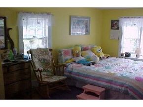 19 Seaverns Bridge Road Merrimack, NH 03054 - Photo 6 of 7