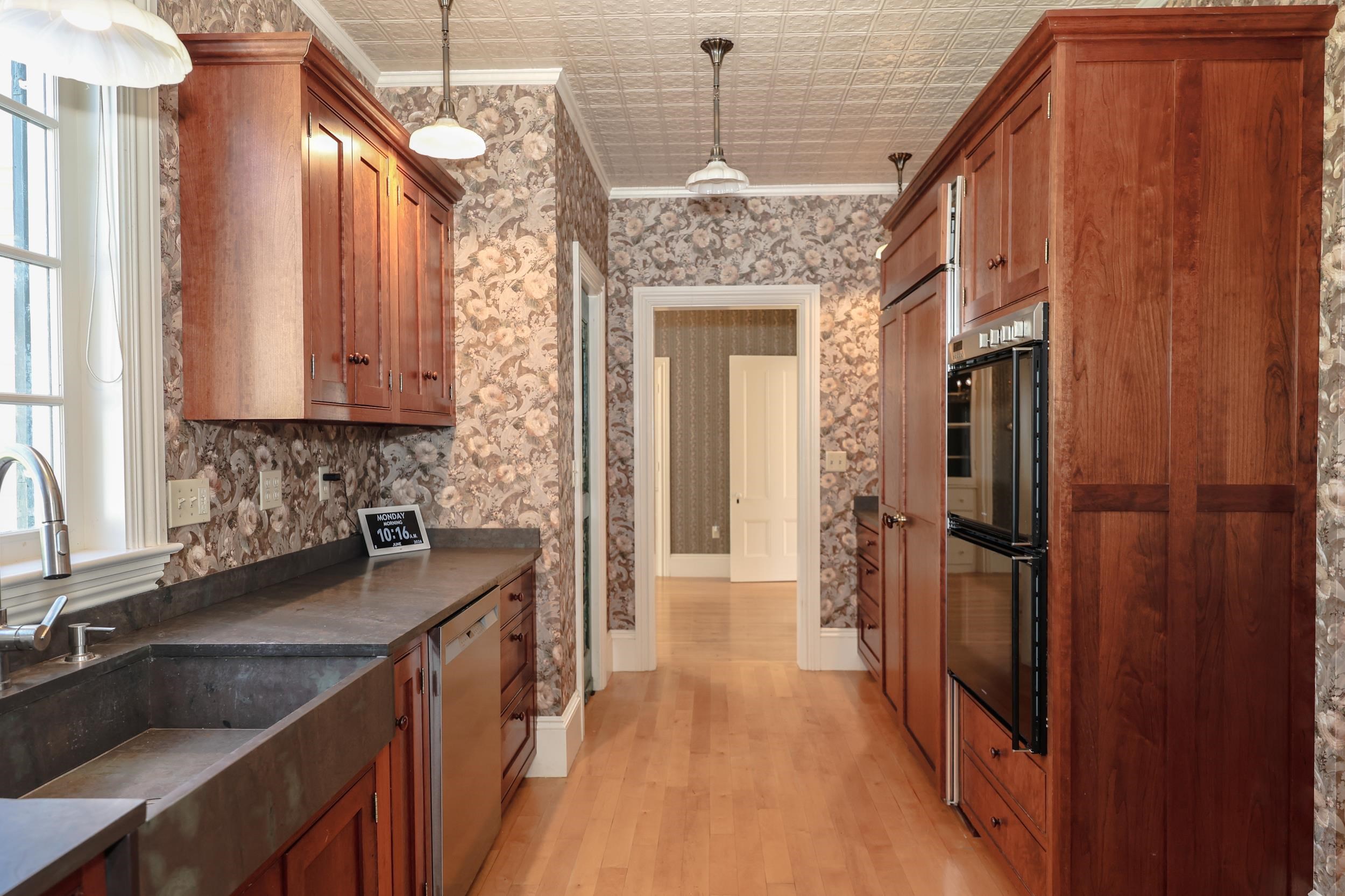 34 Post Road, Unit 3 North Hampton, NH 03862 - Photo 18 of 47