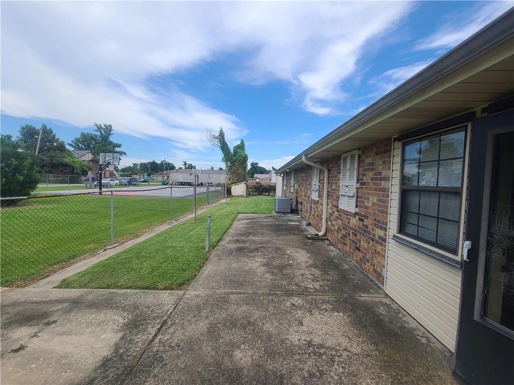 811 East Hoover Street Destrehan, LA 70047 - Photo 8 of 12