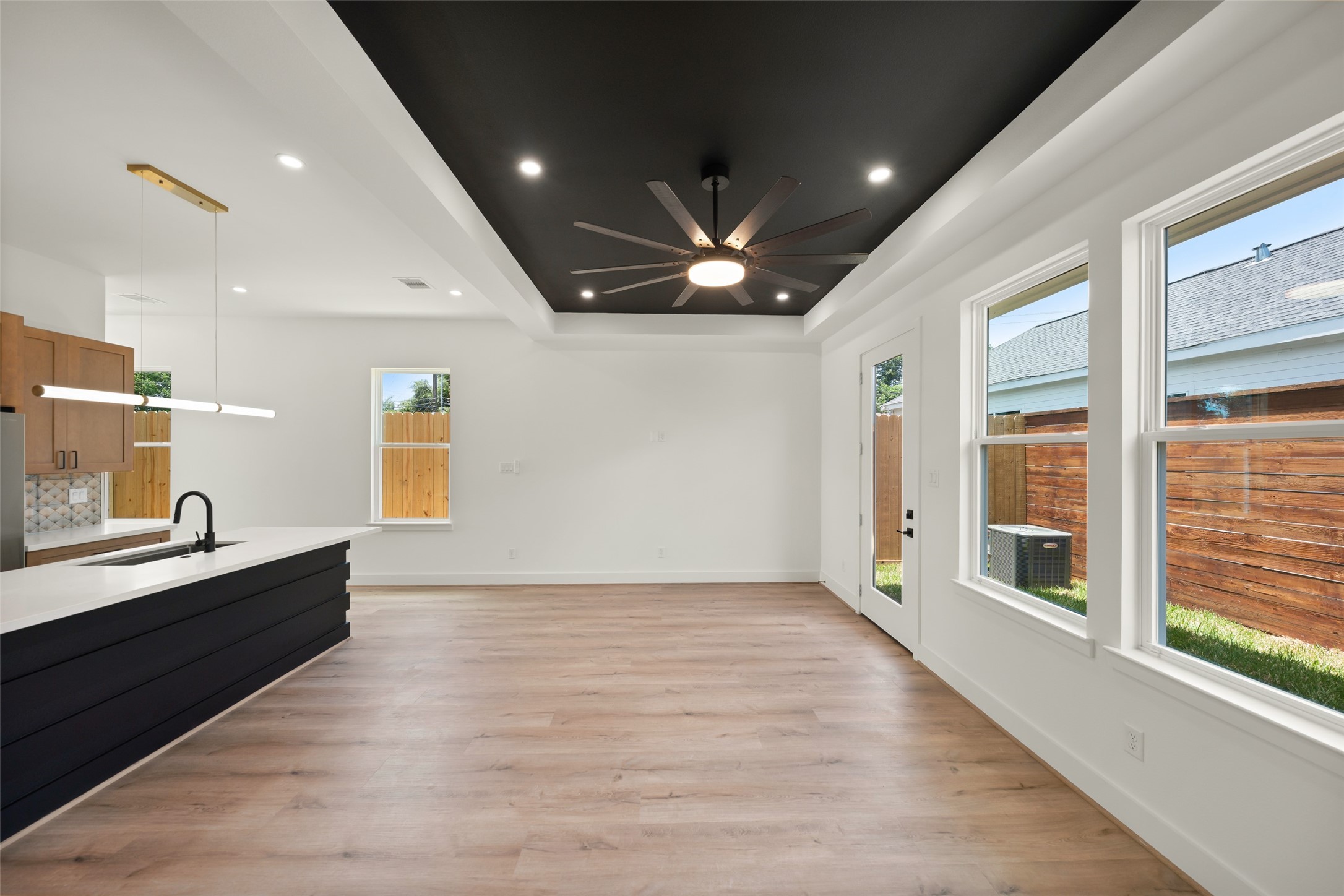 307 Quitman Street, Unit A Houston, TX 77009 - Photo 11 of 47