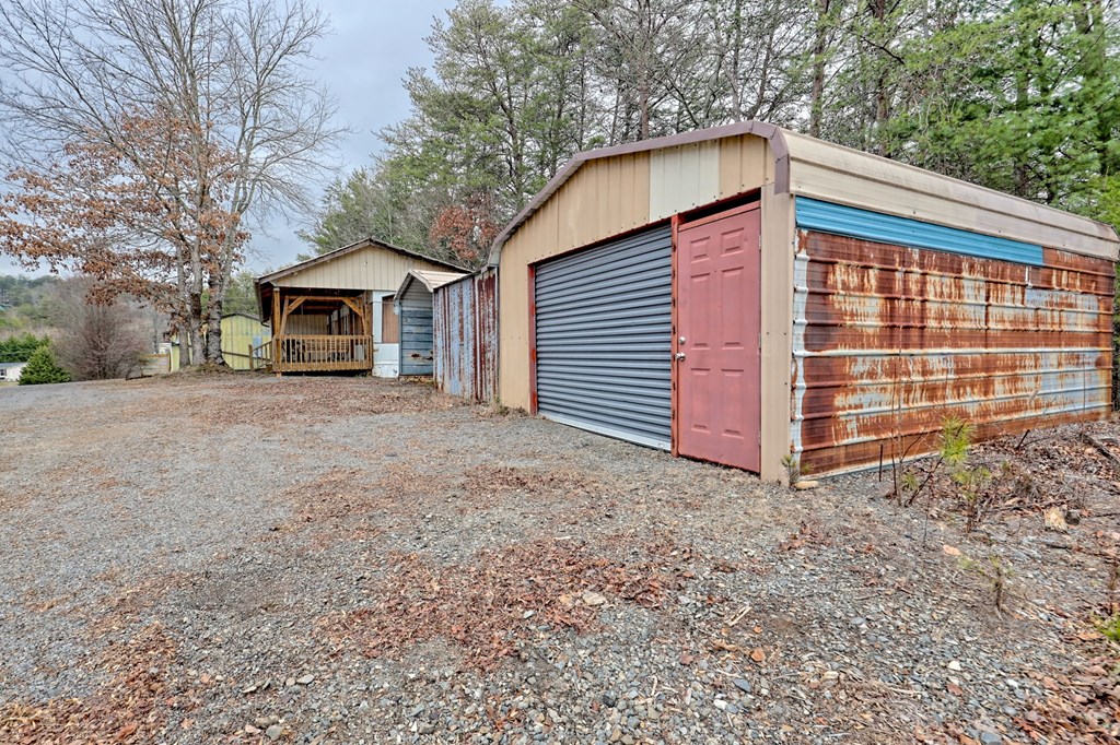 9 Wig King Road Murphy, NC 28906 - Photo 11 of 64