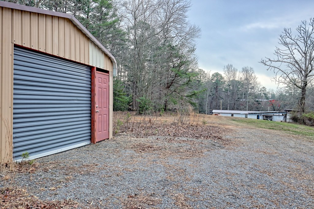 9 Wig King Road Murphy, NC 28906 - Photo 14 of 64