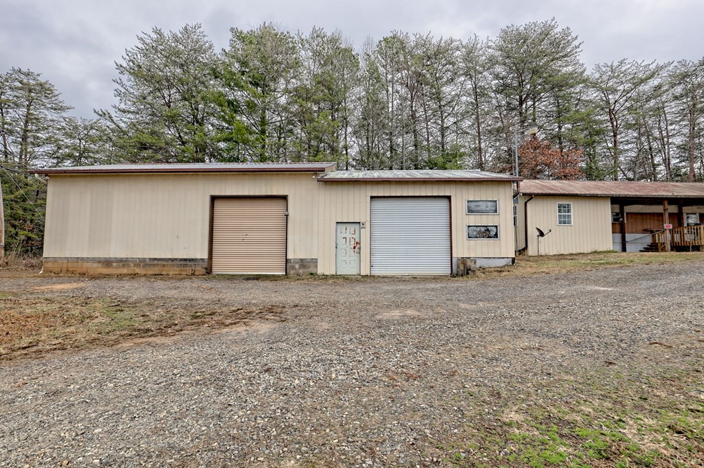 9 Wig King Road Murphy, NC 28906 - Photo 6 of 64