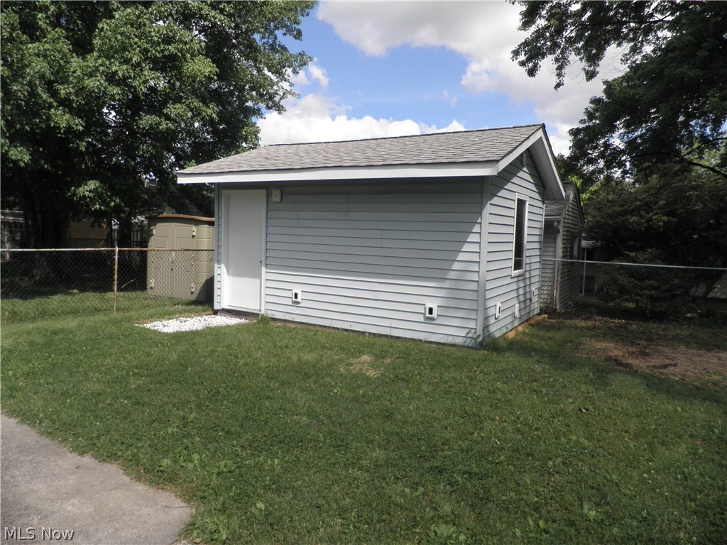 259 Ledge Road Northfield, OH 44067 - Photo 14 of 14 Storage shed