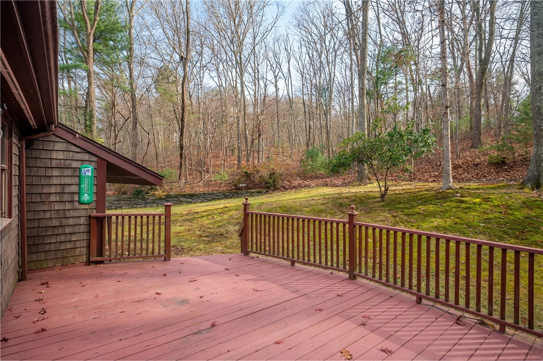 124 Benedict Road Burrillville, RI 02830 - Photo 12 of 37