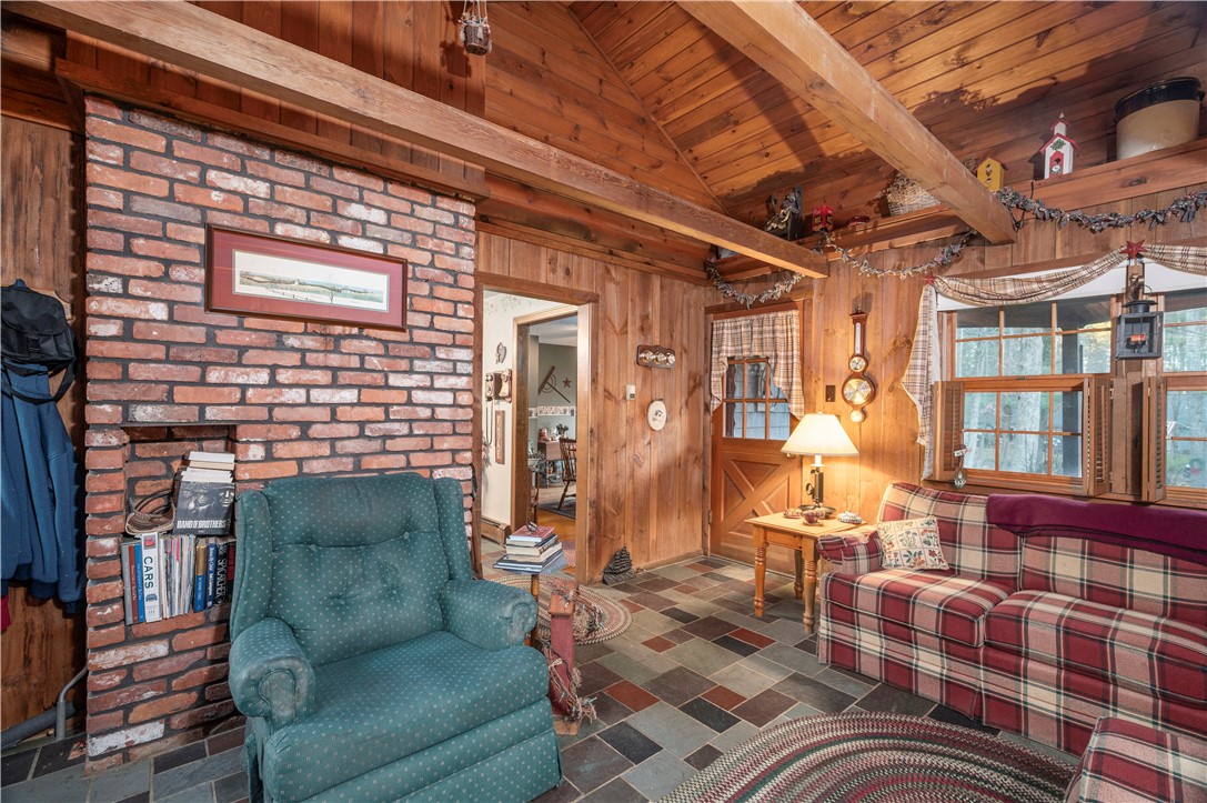 124 Benedict Road Burrillville, RI 02830 - Photo 17 of 37