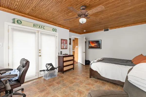 $1,200,000 | 811 East 46th Street, Austin, TX 78751