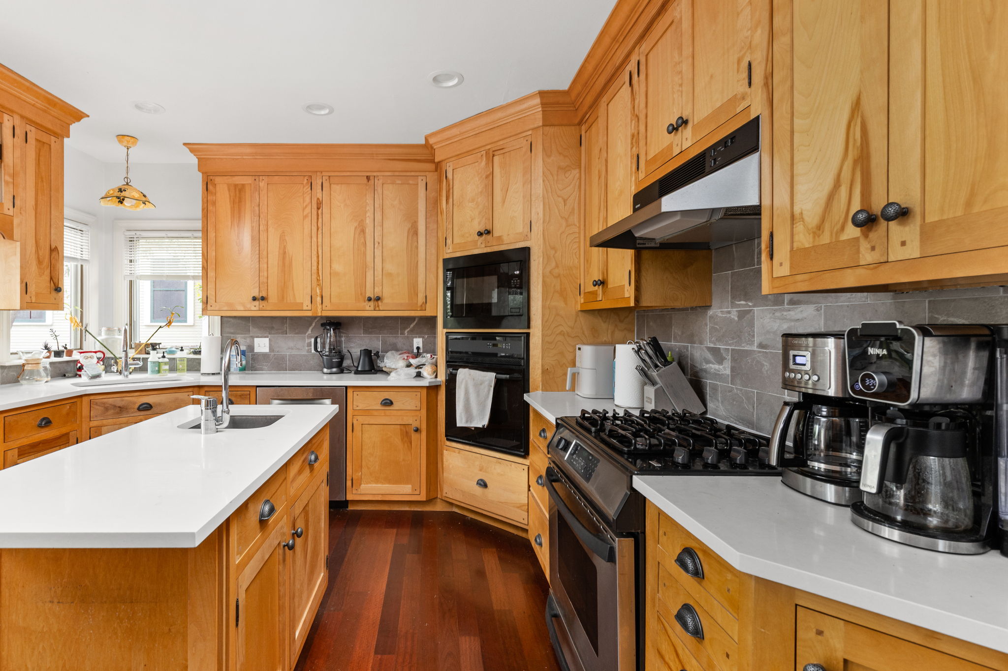 811 East 46th Street Austin, TX 78751 - Photo 9 of 25