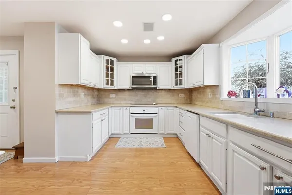 $829,000 | 30 Lincoln Avenue, Wood-Ridge, NJ 07075