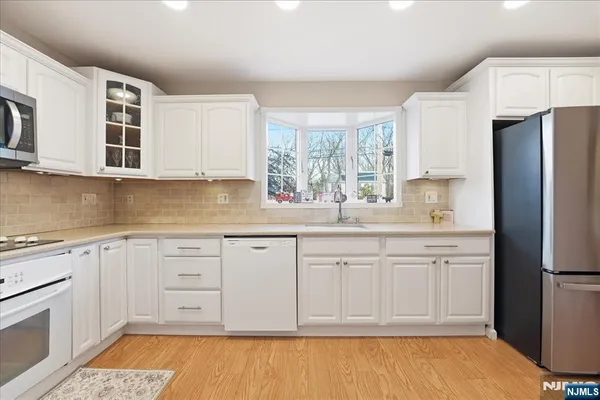 $829,000 | 30 Lincoln Avenue, Wood-Ridge, NJ 07075