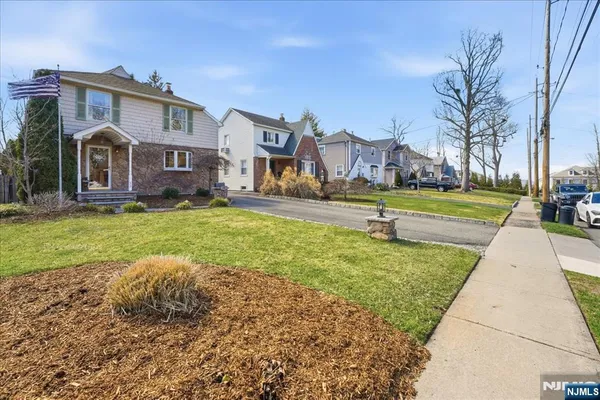 $829,000 | 30 Lincoln Avenue, Wood-Ridge, NJ 07075