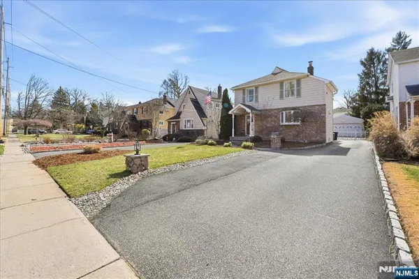 $829,000 | 30 Lincoln Avenue, Wood-Ridge, NJ 07075