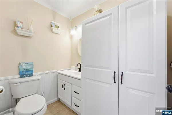 $829,000 | 30 Lincoln Avenue, Wood-Ridge, NJ 07075