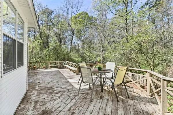 $325,000 | 72049 Pine Street, Abita Springs, LA 70420