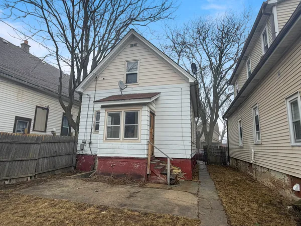 $49,500 | 3127 North 37th Street, Milwaukee, WI 53216