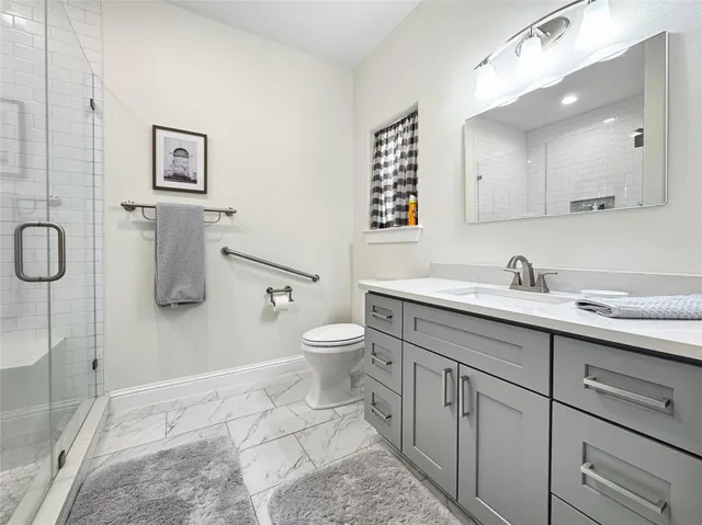 $2,000 | 405 Ridgeview Road, Sherman, TX 75092