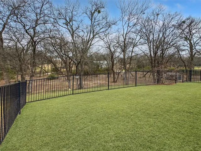 $2,000 | 405 Ridgeview Road, Sherman, TX 75092