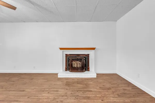 a view of a livingroom with a fireplace