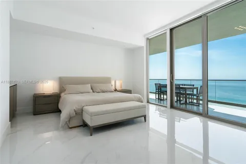 $2,699,900 | 18975 Collins Avenue, Unit 1104, Sunny Isles Beach, FL 33160