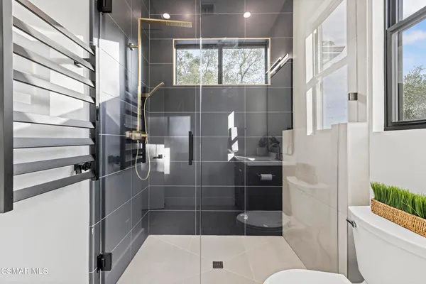 $2,994,000 | 911 Vivian Circle, Newbury Park, CA 91320