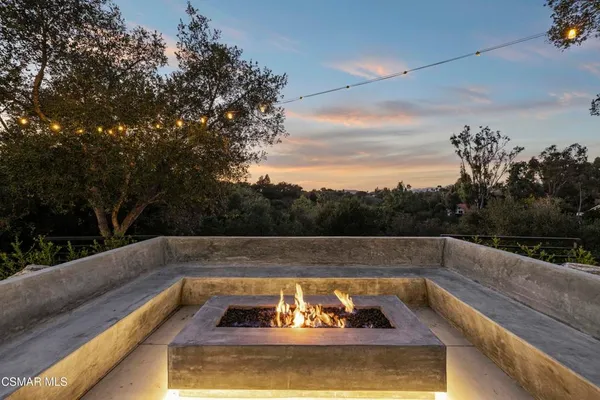 $2,994,000 | 911 Vivian Circle, Newbury Park, CA 91320