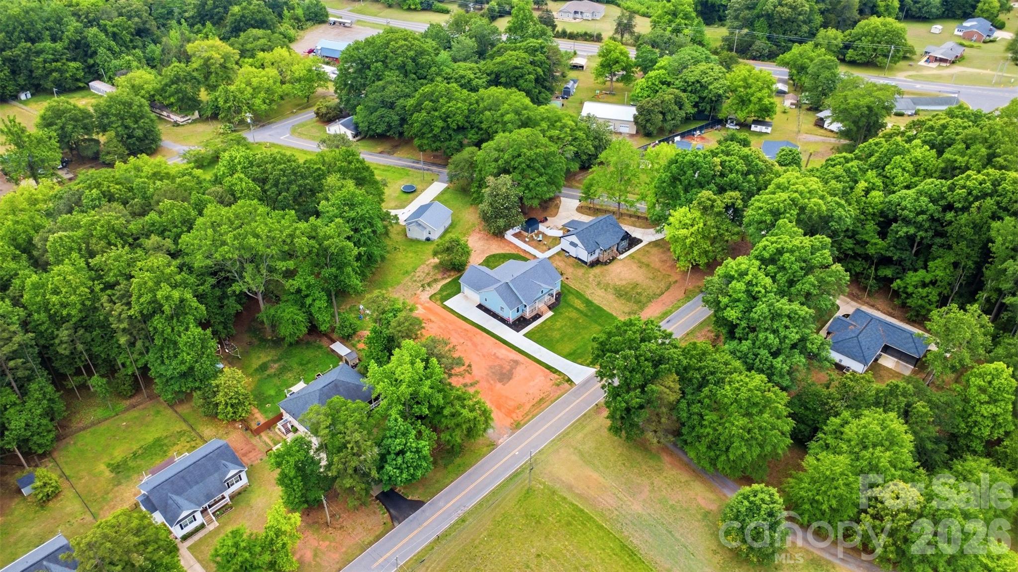 1860 Twin Lakes Road Rock Hill, SC 29732 - Photo 34 of 36