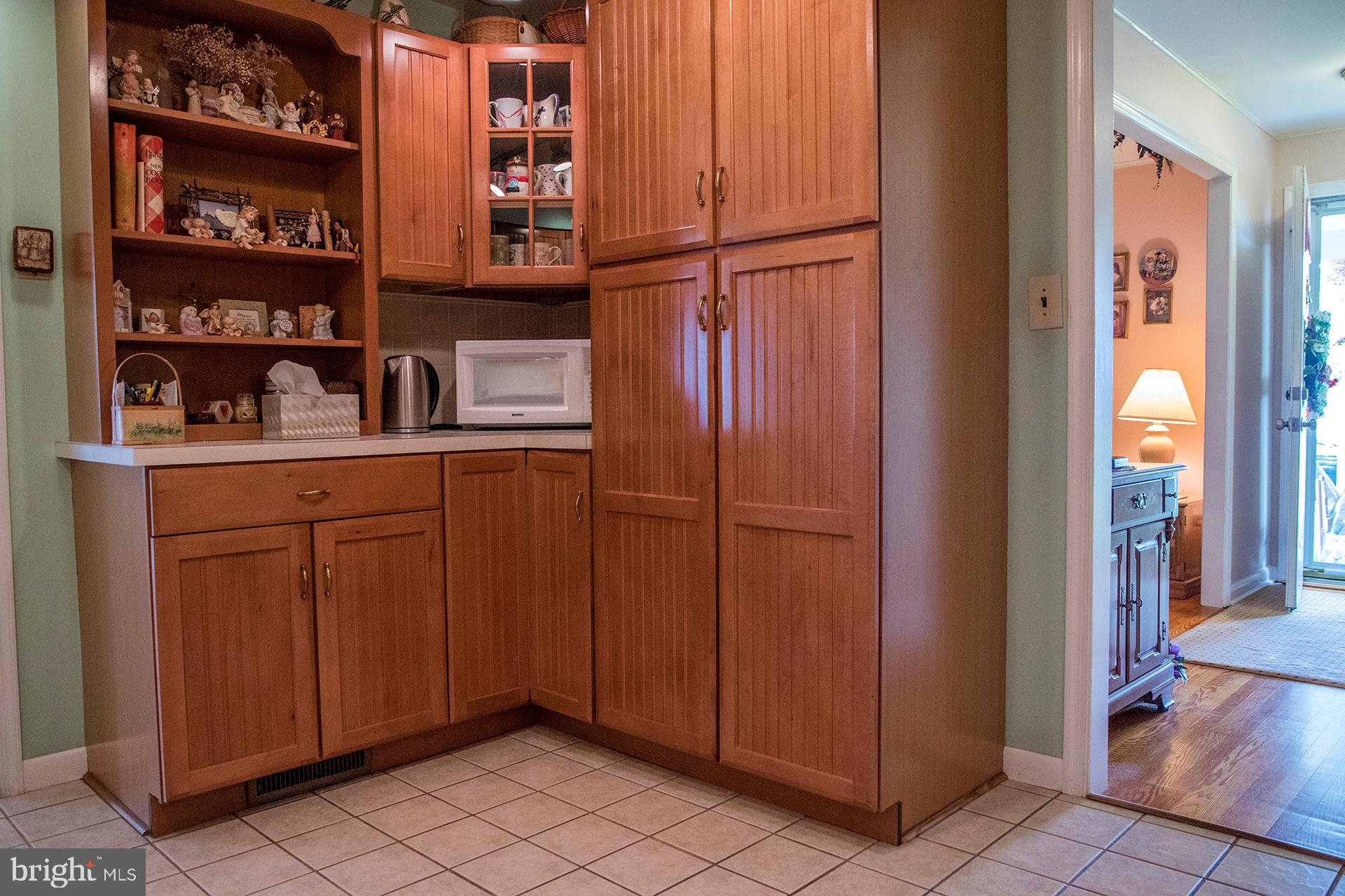 11 Rolling Road Stratford, NJ 08084 - Photo 15 of 40