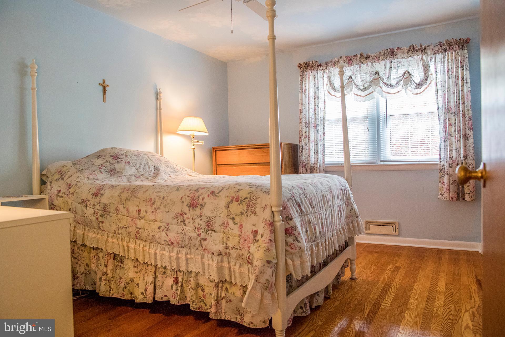 11 Rolling Road Stratford, NJ 08084 - Photo 29 of 40