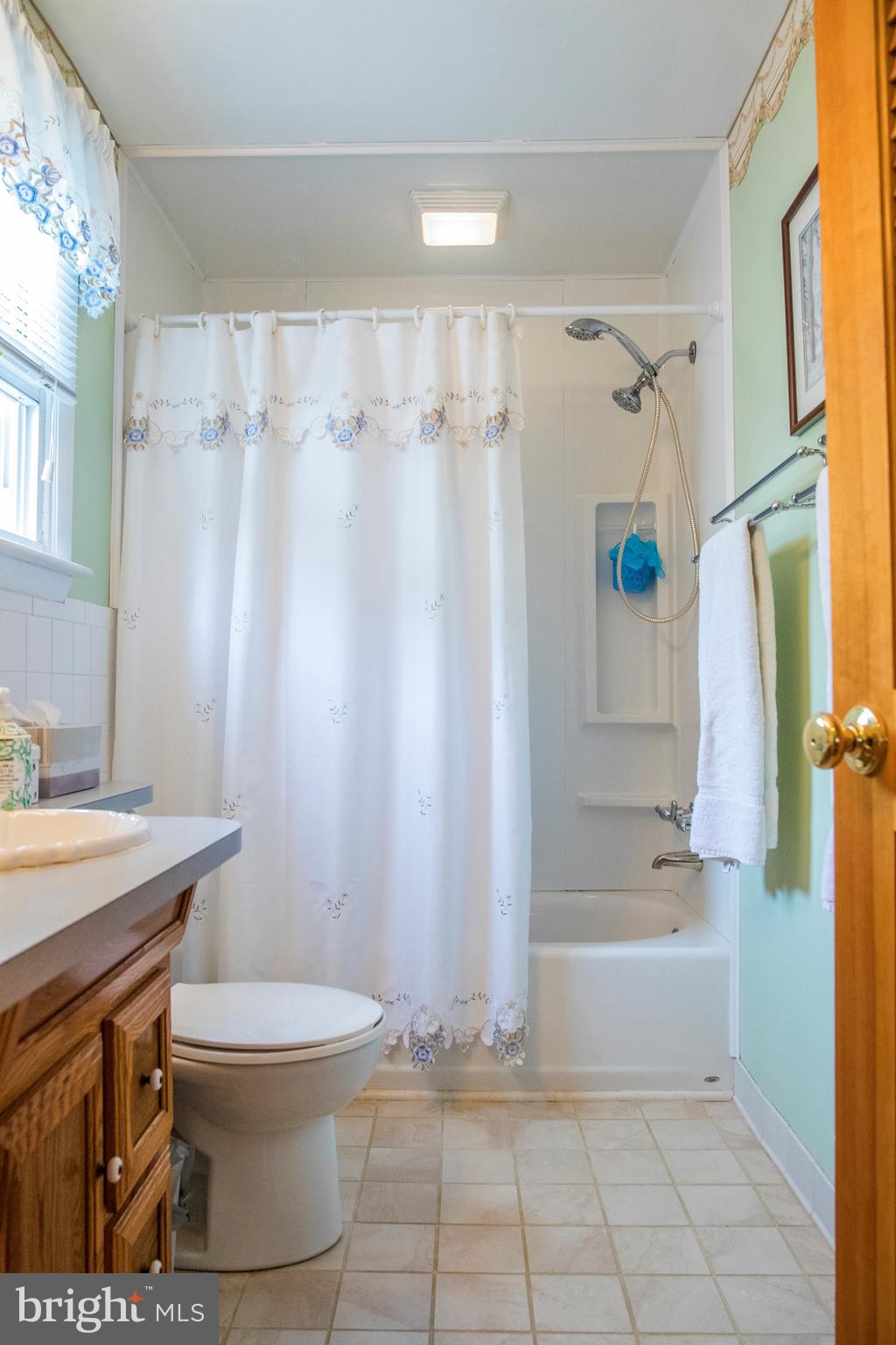11 Rolling Road Stratford, NJ 08084 - Photo 35 of 40