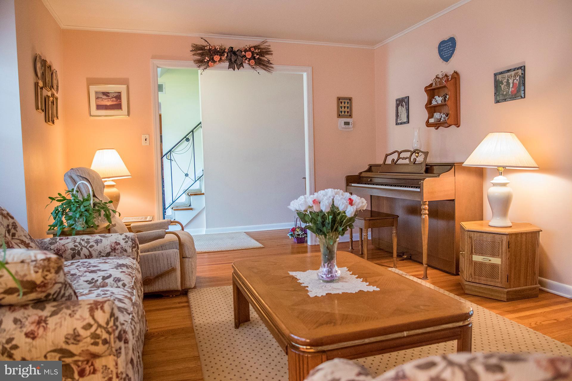 11 Rolling Road Stratford, NJ 08084 - Photo 8 of 40