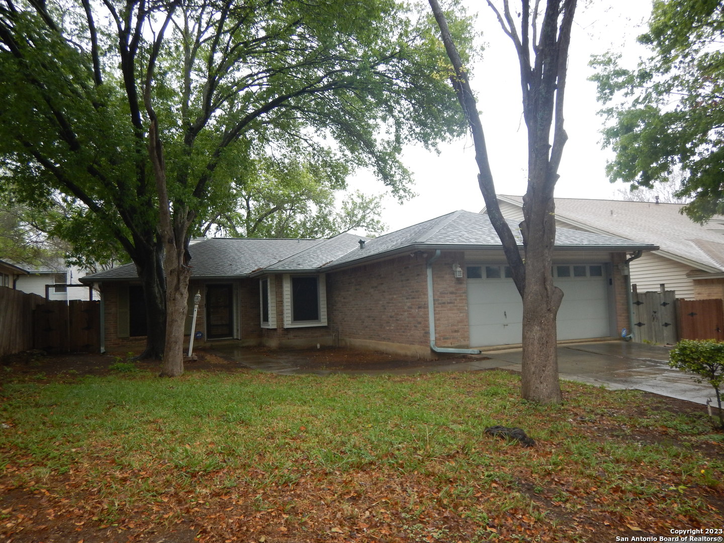 5906 Spring Crossing San Antonio, TX 78247 - Photo 1 of 21