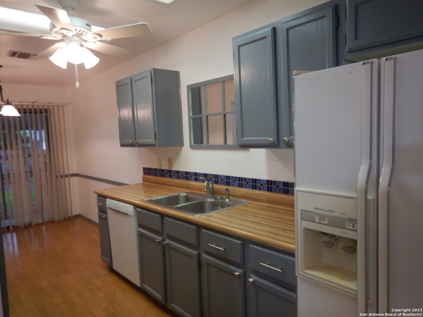 5906 Spring Crossing San Antonio, TX 78247 - Photo 7 of 21
