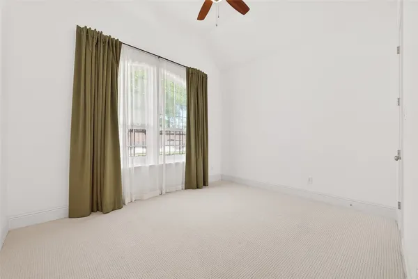 $3,900 | 13324 Stoneleigh Terrace Drive, Houston, TX 77077