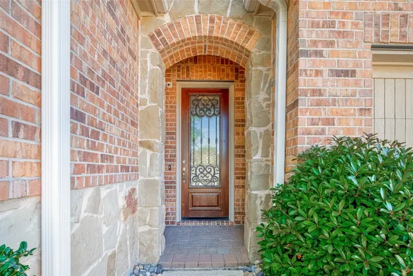 $3,900 | 13324 Stoneleigh Terrace Drive, Houston, TX 77077