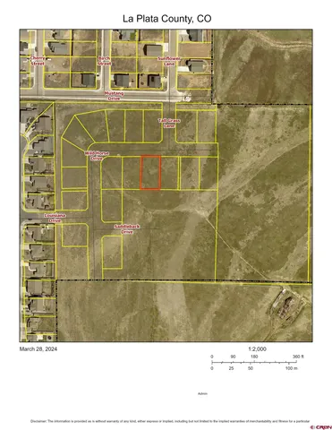 a view of an outdoor space and city view