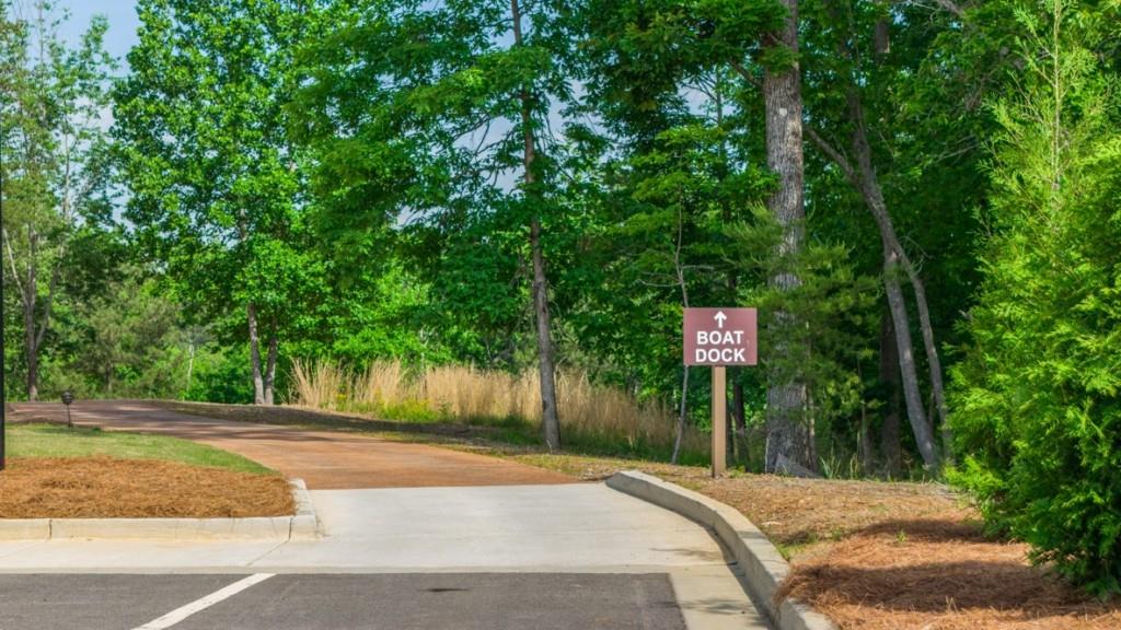 4035 Peregrine Way Gainesville, GA 30506 - Photo 34 of 37