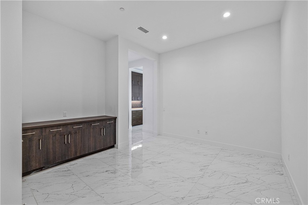 11752 Hillsborough Lane Porter Ranch, CA 91326 - Photo 16 of 45