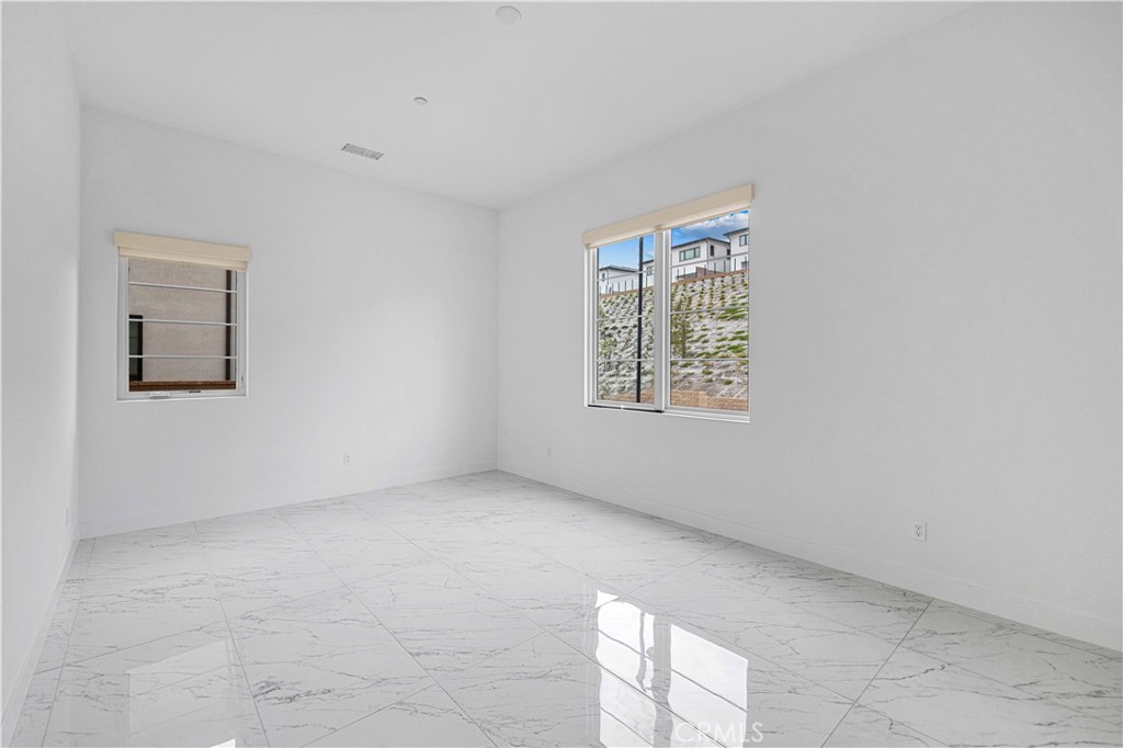 11752 Hillsborough Lane Porter Ranch, CA 91326 - Photo 17 of 45