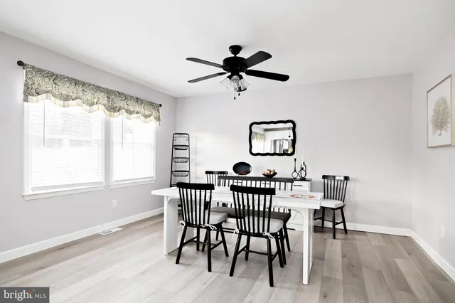 $2,300 | 937 Magnolia Road, Vineland, NJ 08360