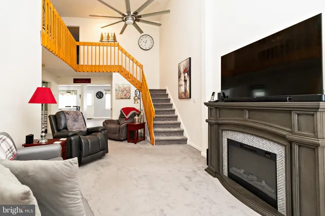 $2,300 | 937 Magnolia Road, Vineland, NJ 08360