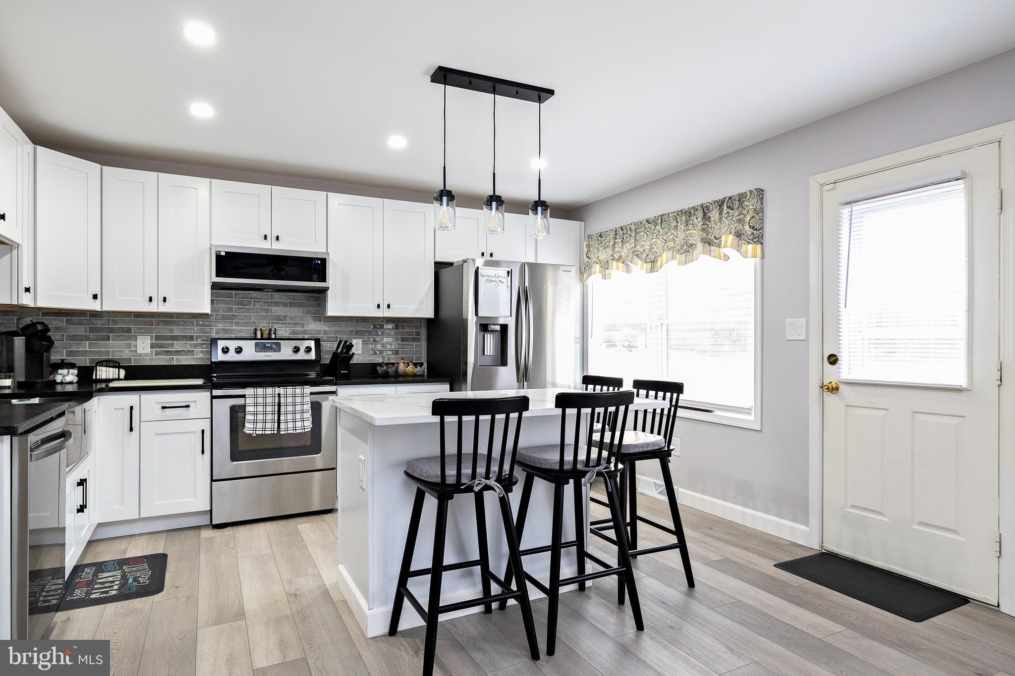 937 Magnolia Road Vineland, NJ 08360 - Photo 10 of 37