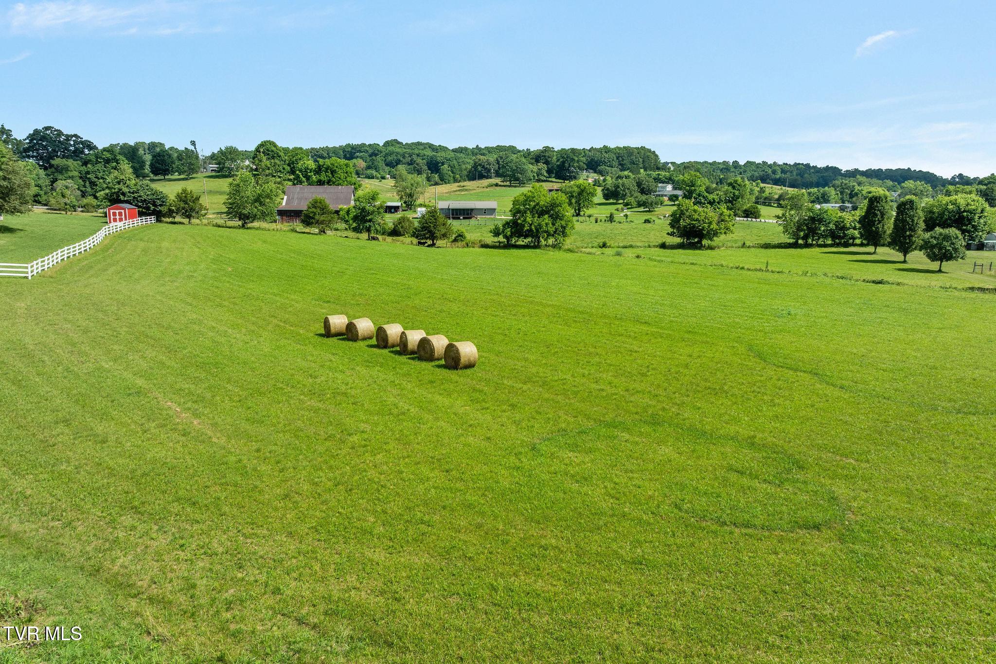 1115 Heritage Road North Chuckey, TN 37641 - Photo 8 of 68 DJI_0908