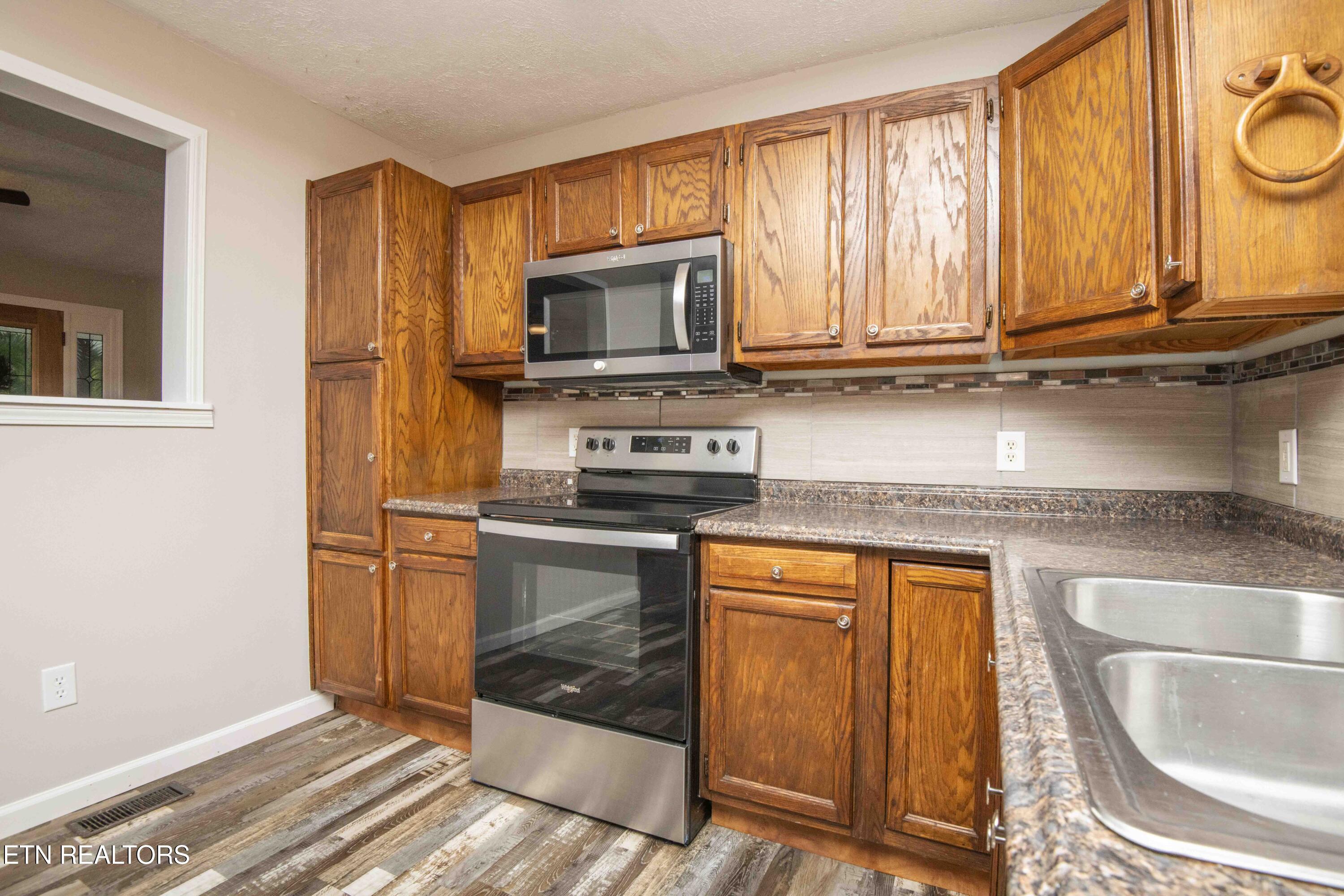 505 Monroe Road Maynardville, TN 37807 - Photo 11 of 39 kitchen 1_1
