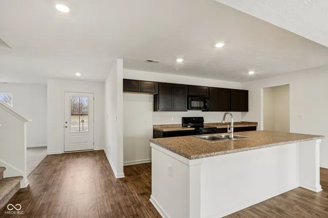 $359,995 | 1325 Noel Trce Road, Danville, IN 46122