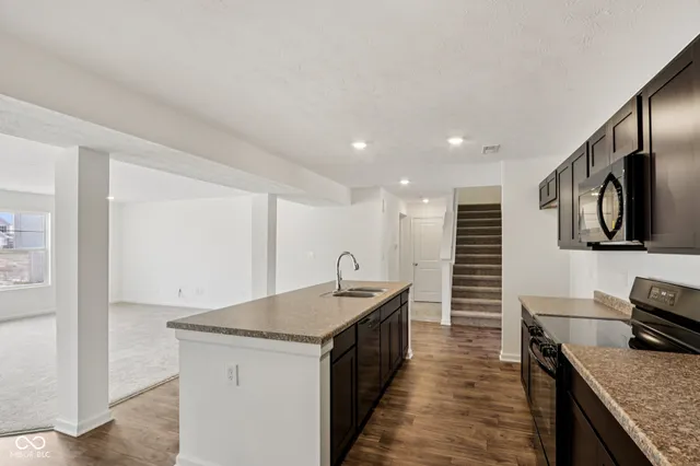 $359,995 | 1325 Noel Trce Road, Danville, IN 46122