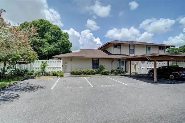 $1,725 | 7223 San Luis Court, Tampa, FL 33634